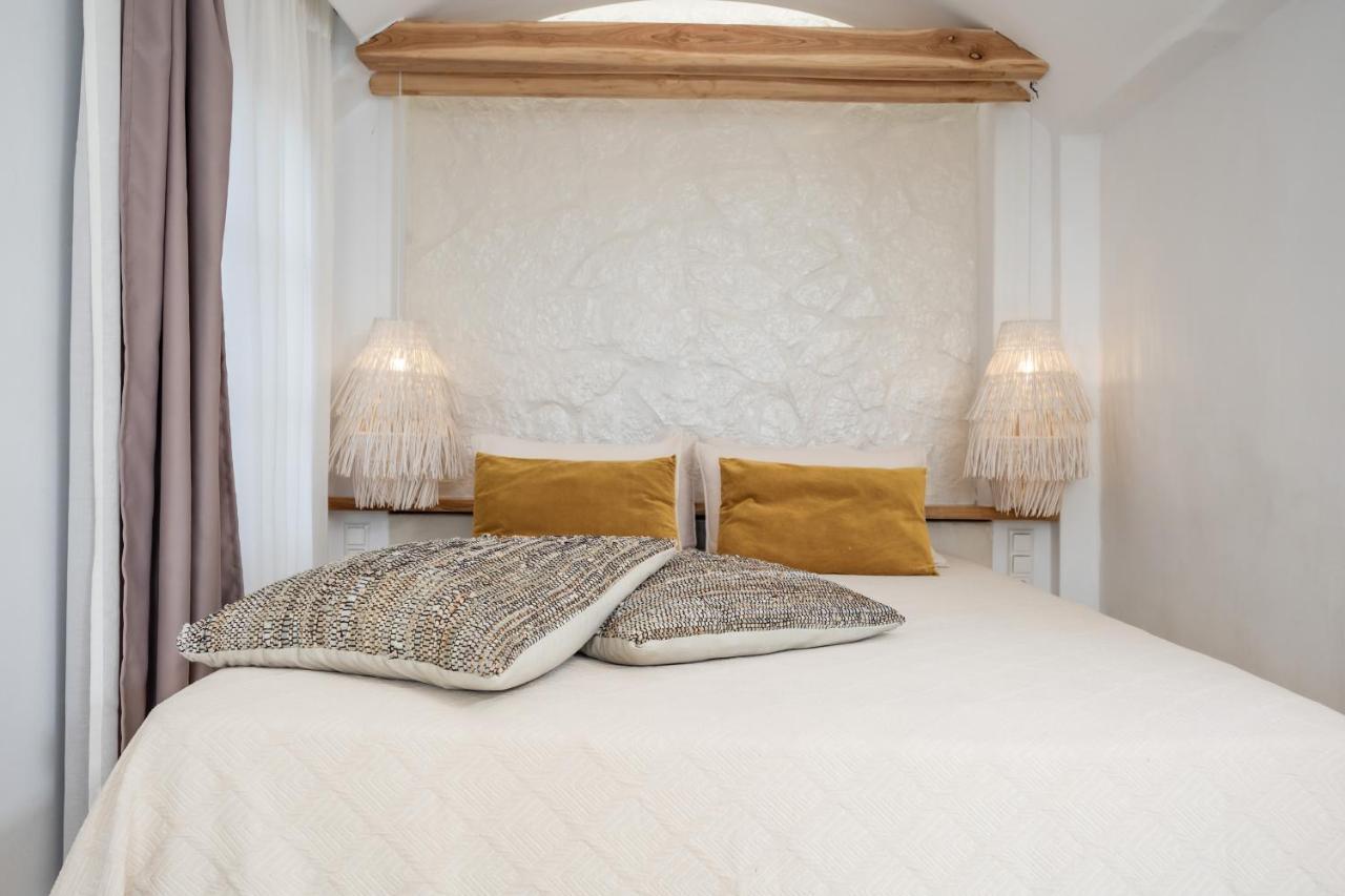 Aggeliki's Diamond Aparthotel Agia Anna  Bagian luar foto
