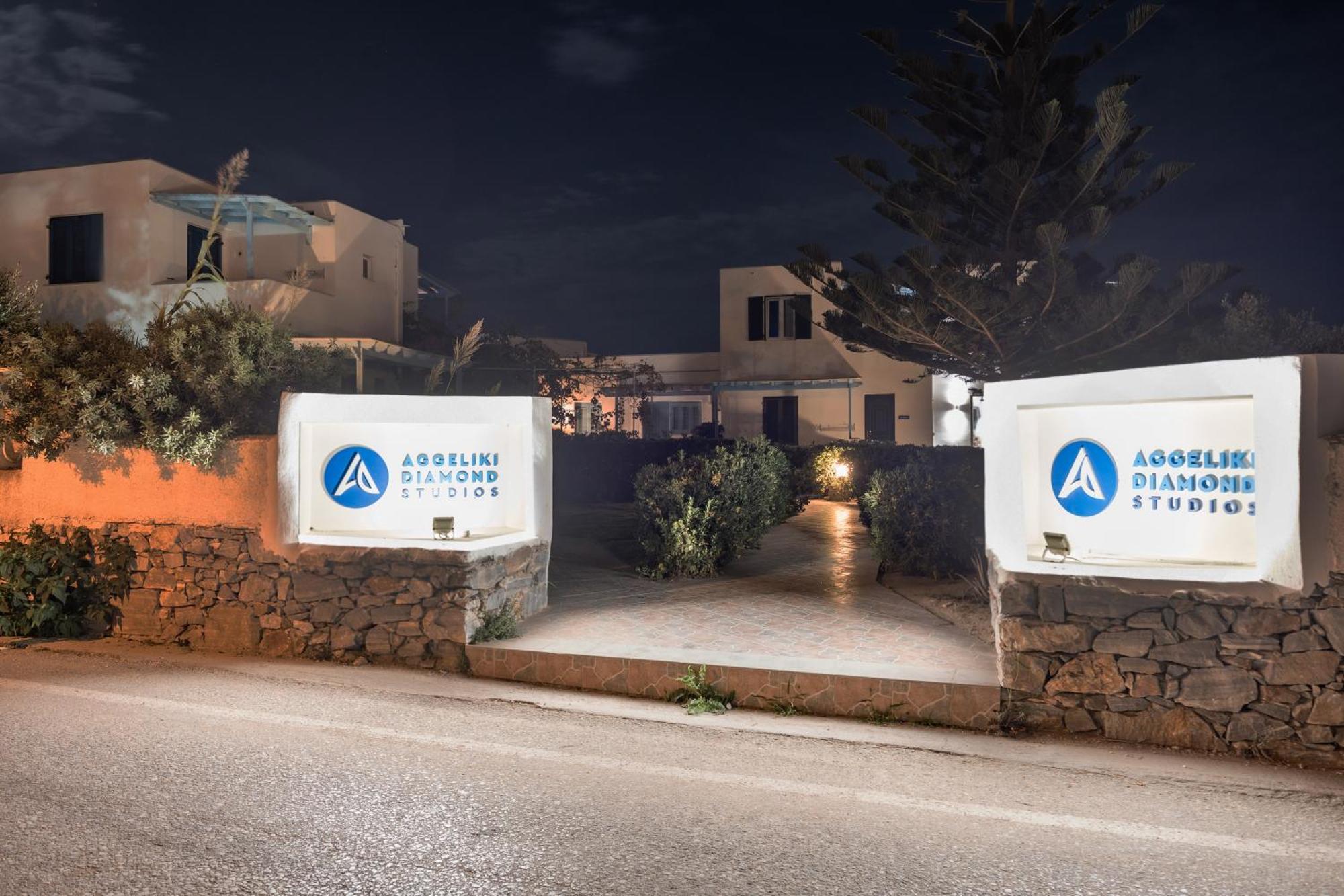 Aggeliki's Diamond Aparthotel Agia Anna  Bagian luar foto