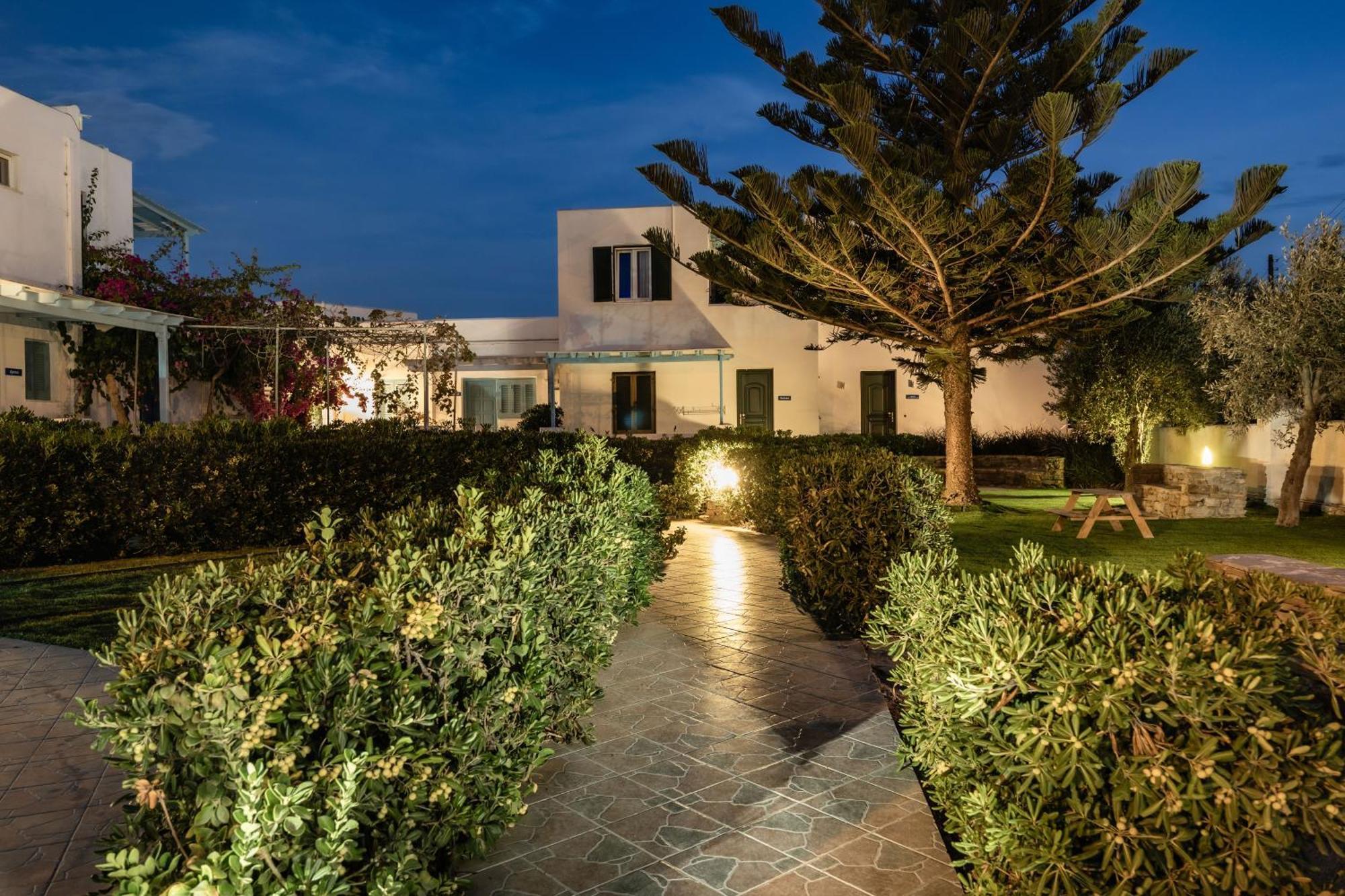 Aggeliki's Diamond Aparthotel Agia Anna  Bagian luar foto
