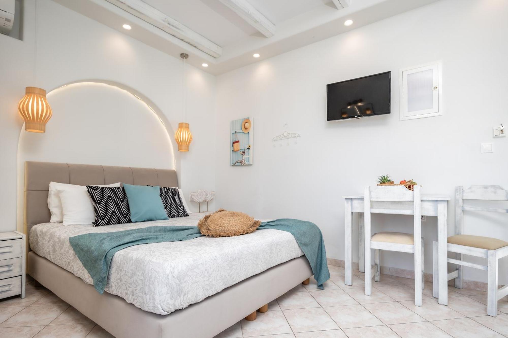 Aggeliki's Diamond Aparthotel Agia Anna  Bagian luar foto