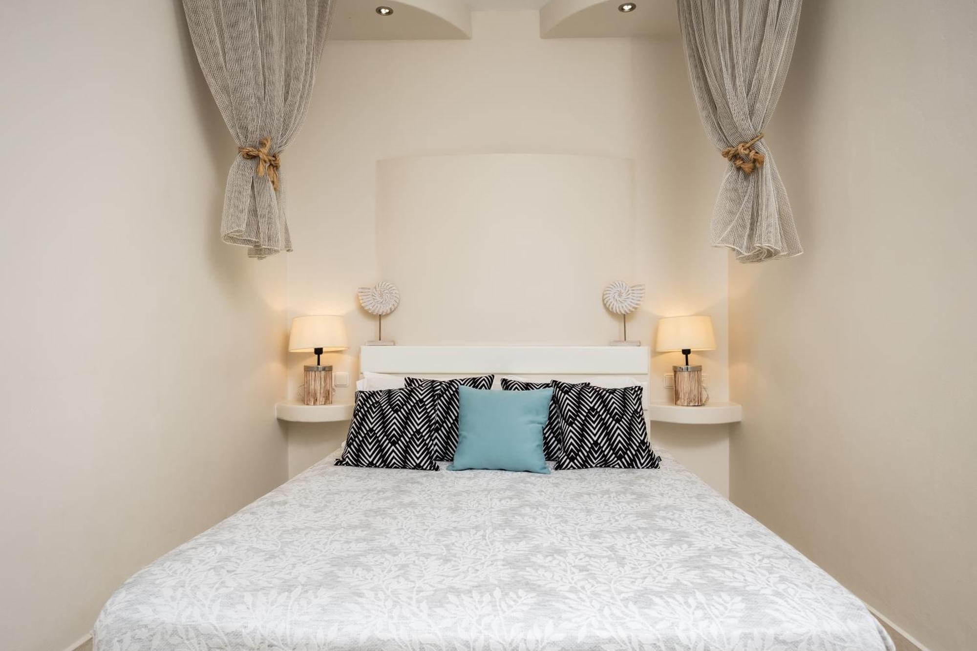 Aggeliki's Diamond Aparthotel Agia Anna  Bagian luar foto