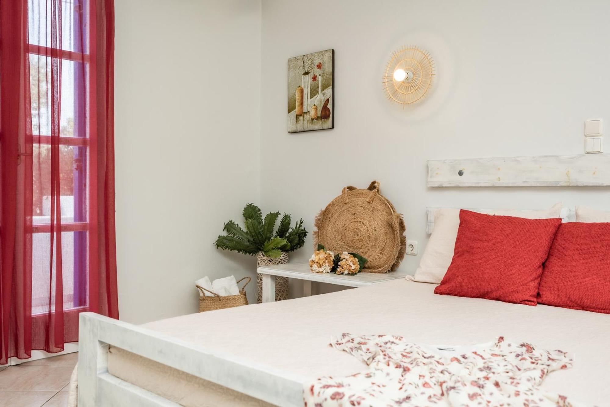 Aggeliki's Diamond Aparthotel Agia Anna  Bagian luar foto